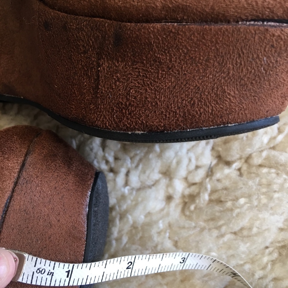 Shoes - Picture 5 of 5